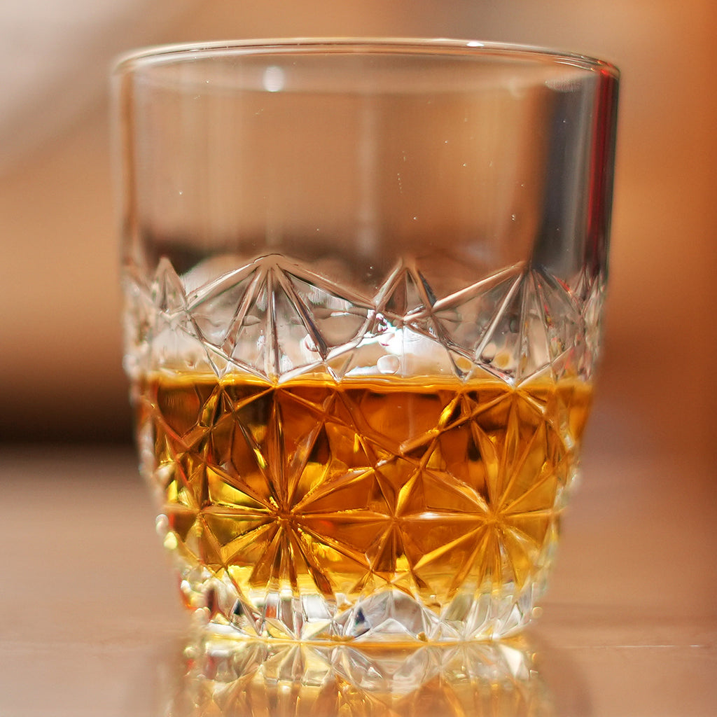 A Few Words About Water & Ice in Whiskey - The Whiskey Wash